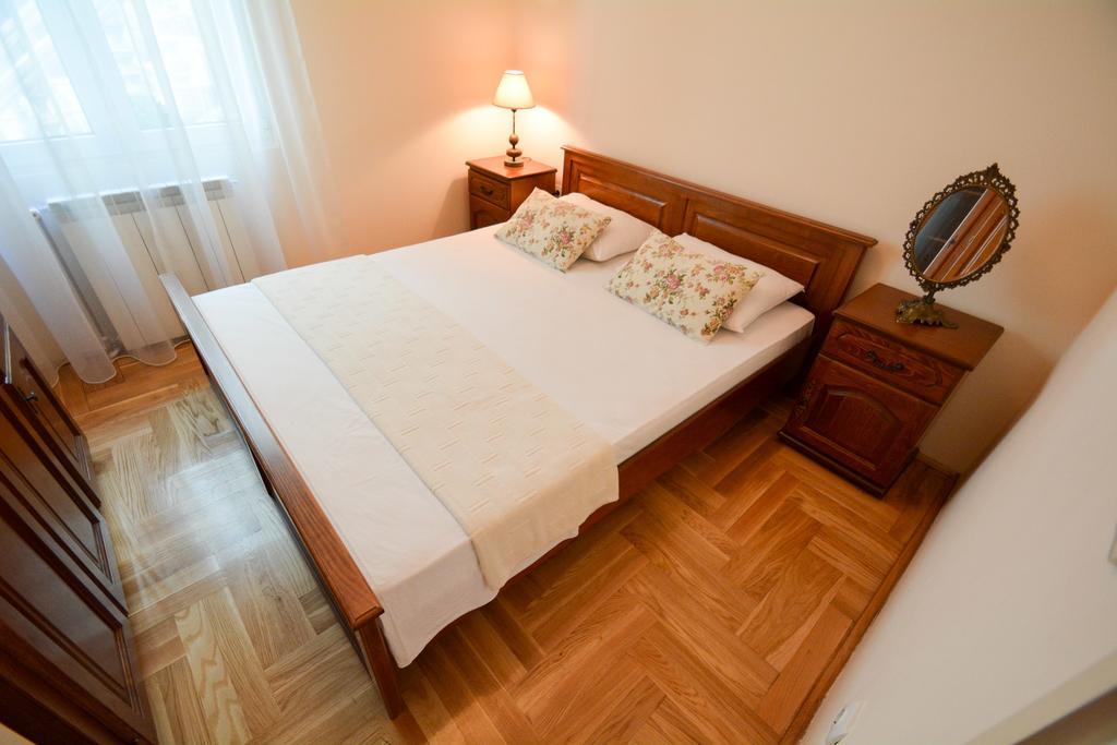 Apartments Jovanovic コトル エクステリア 写真