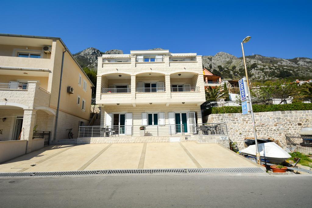 Apartments Jovanovic コトル エクステリア 写真