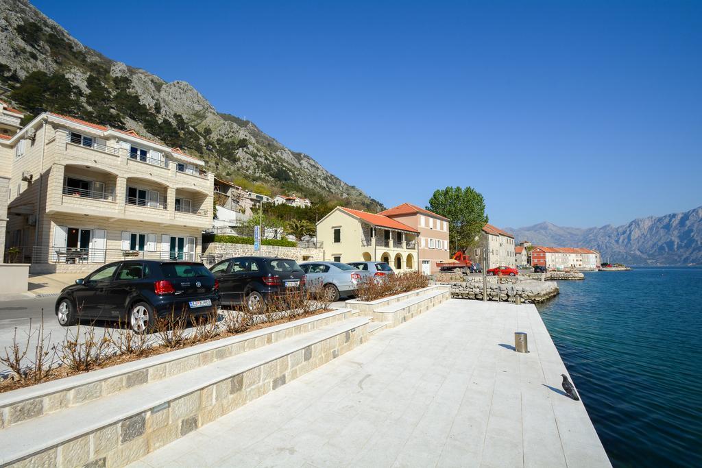 Apartments Jovanovic コトル エクステリア 写真