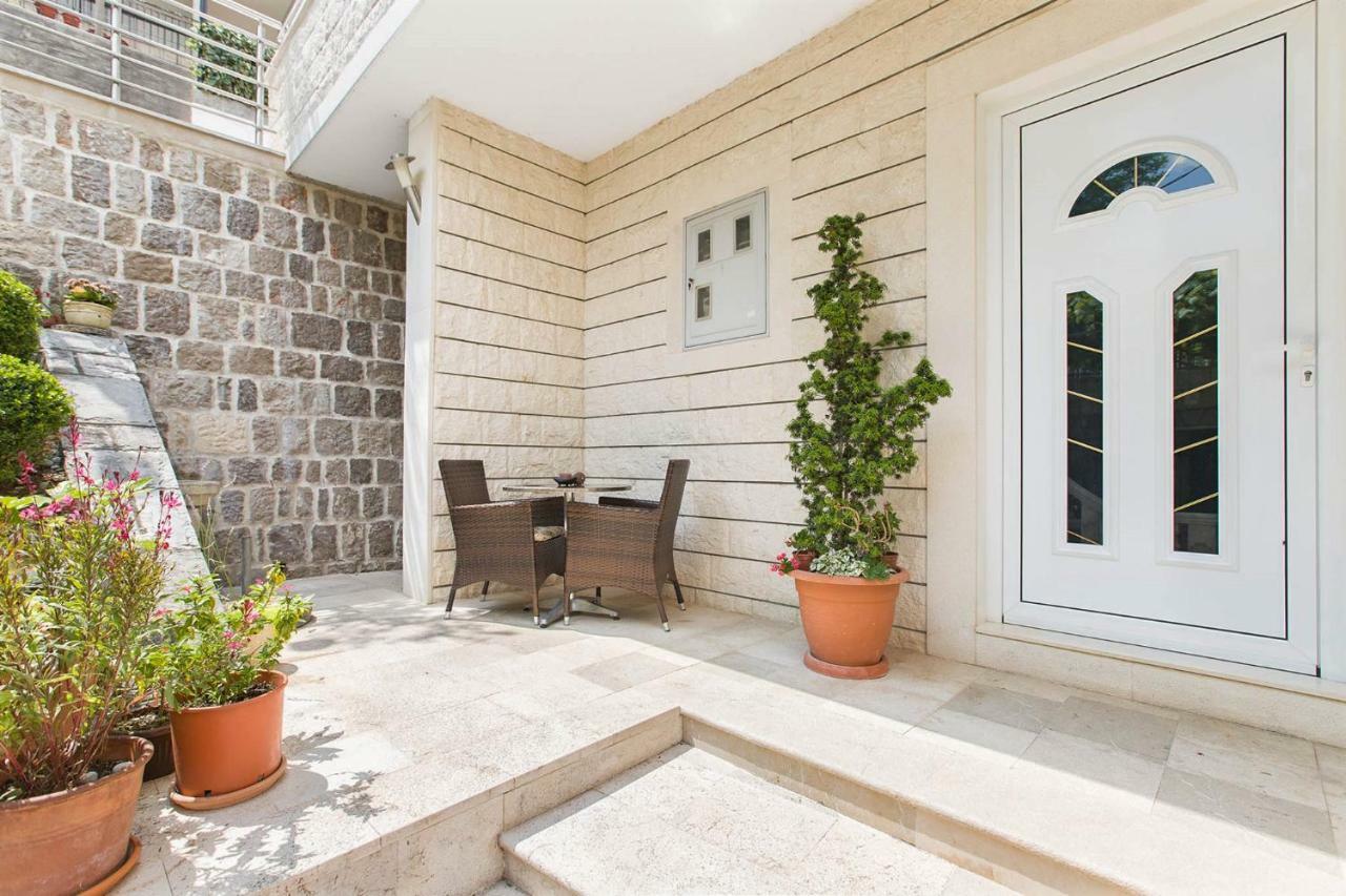 Apartments Jovanovic コトル エクステリア 写真
