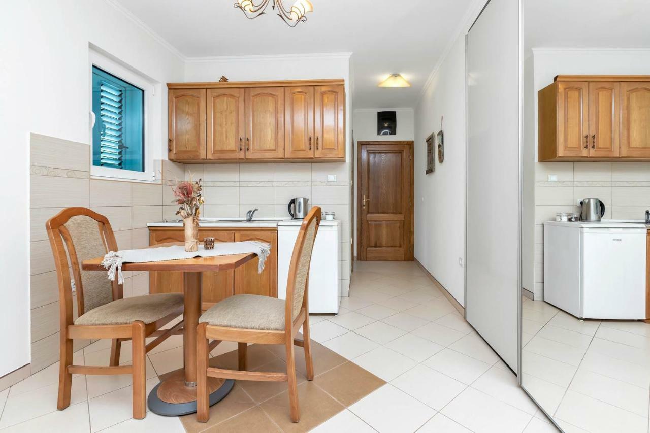 Apartments Jovanovic コトル エクステリア 写真